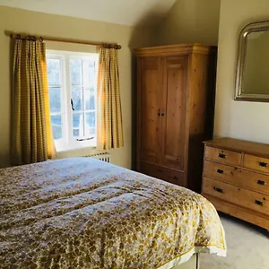  Apartment 75 High Street